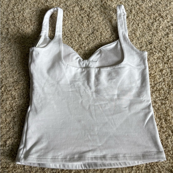 Abercrombie tank top - Picture 2 of 3